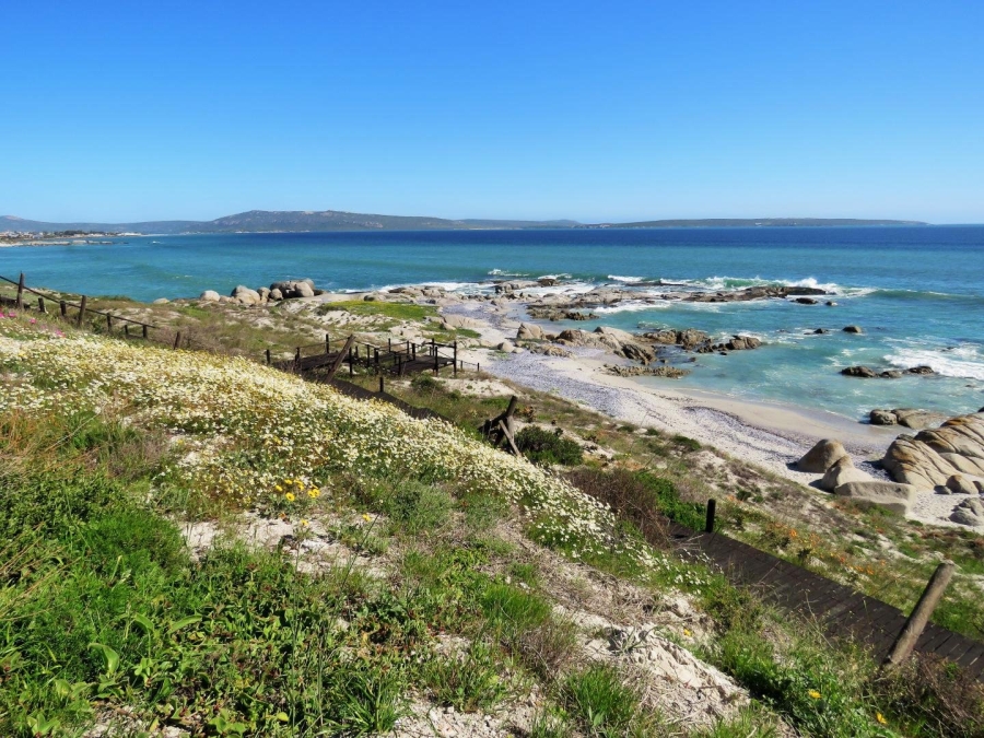 9 Bedroom Property for Sale in Waterfront Western Cape